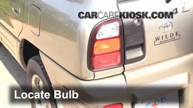 2000 Toyota RAV4 2.0L 4 Cyl. Lights Turn Signal - Rear (replace bulb)